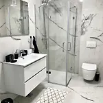 Emanuel * Подстрана
